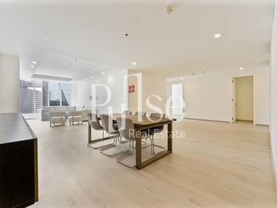 3 Bedroom Apartment for Sale in DIFC, Dubai - Newly Renovated 3BR | High Floor | Prime Location 3 Bedroom Apartment for Sale in DIFC, Dubai - Newly Renovated 3BR | High Floor | Prime Location