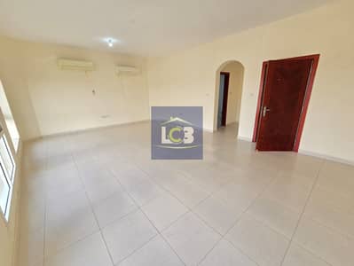 3 habitaciones Apartamento para en Alquiler en Mohamed Bin Zayed City, Abu Dhabi - 5cc296fe-3449-44e1-b666-9f6c7e45aaab. jpg
