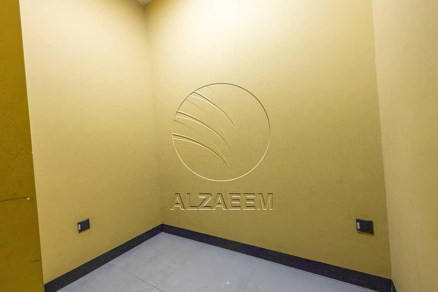 10 021A7153-HDR. jpg
