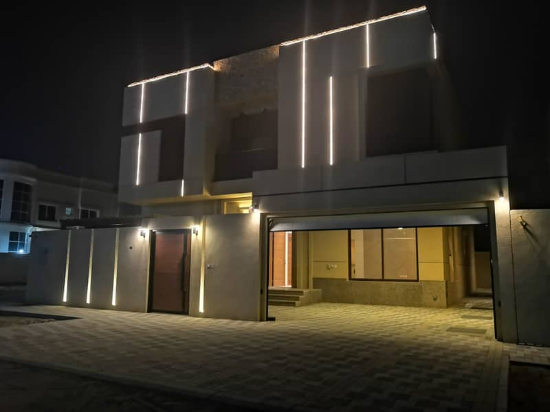 Own your villa in the most luxurious complex of villas in Ajman Al Mowaihat in a very special location, free hold