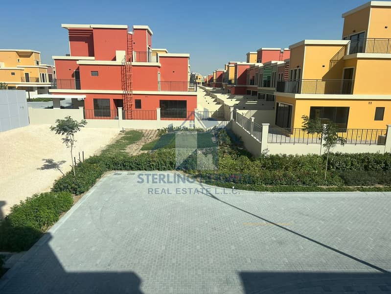 Villetta a schiera a DAMAC Lagoons,Portofino, 5 camere da letto, 3600000 AED - 16396938 Villetta a schiera a DAMAC Lagoons,Portofino, 5 camere da letto, 3600000 AED - 16396938