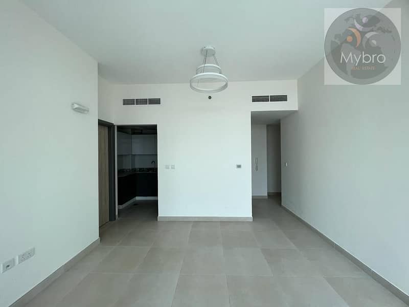 3 WhatsApp Image 2025-04-10 at 10.51. 11 AM. jpeg