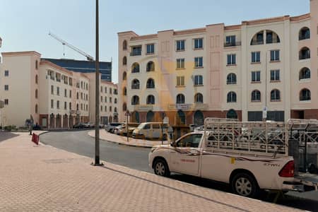 Shop in vendita a International City, Dubai - Negozio a International City,England Cluster,Z-04, 781462 AED - 16397500 Shop in vendita a International City, Dubai - Negozio a International City,England Cluster,Z-04, 781462 AED - 16397500