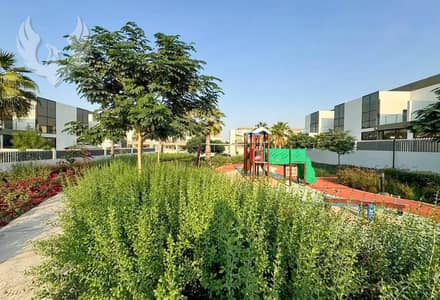 تاون هاوس 3 غرف نوم للبيع في دستركت 11، دبي - تاون هاوس في ايلي صعب ڤي ات ذا فيلدز،الحقول،دستركت 11 3 غرف 3250000 درهم - 16397630