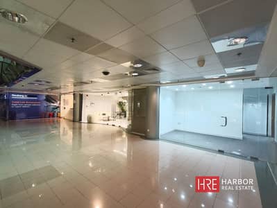Shop for Rent in Bur Dubai, Dubai - Fully Fitted Retail | Chiller Free | Near Metro & Bus Shop for Rent in Bur Dubai, Dubai - Fully Fitted Retail | Chiller Free | Near Metro & Bus