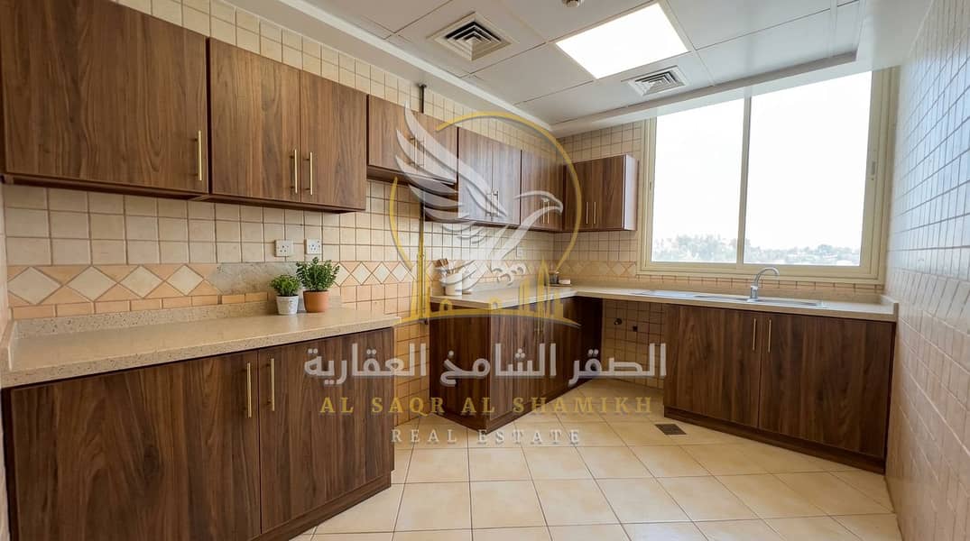 10 قم_بتصليح_دولاب_المطبخ_202609041450. jpeg
