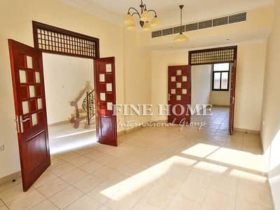 Mind Blowing 4BR Villa +M Mind Blowing 4BR Villa +M