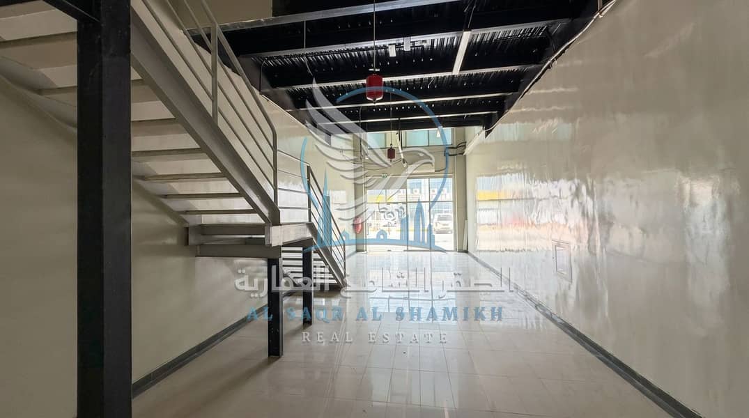 3 محل تجاري للايجار Commercial Shop For Rent 6. jpeg