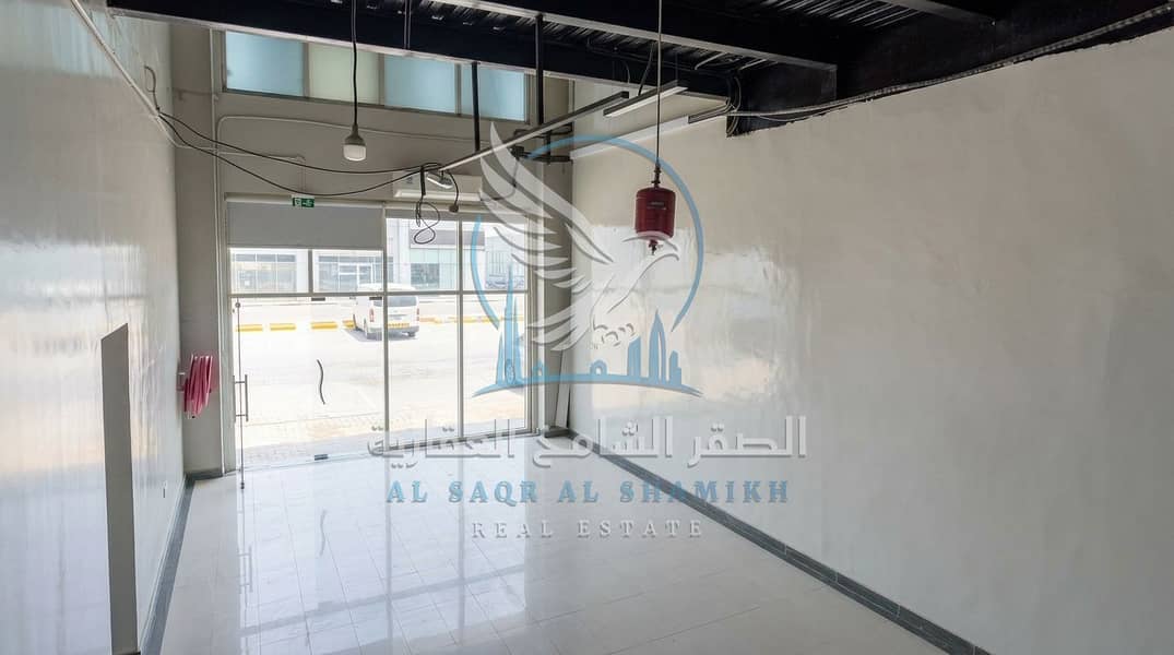 5 محل تجاري للايجار Commercial Shop For Rent 3. jpeg