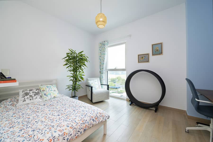 17 Bedroom-3a. jpg