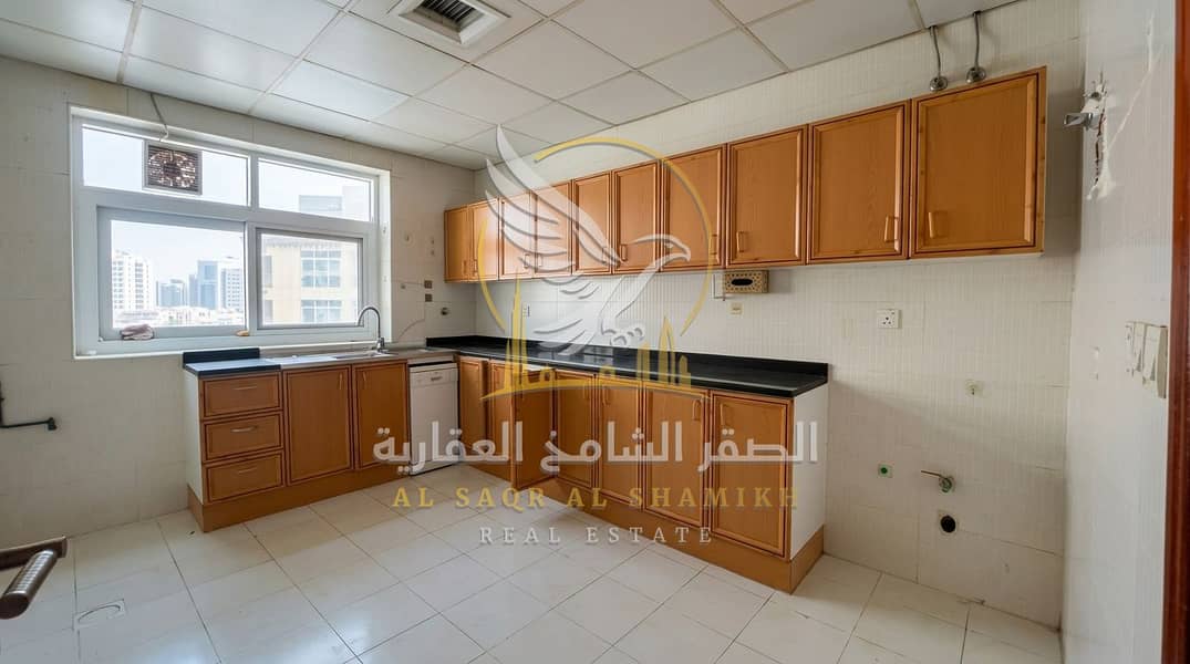 15 Enhancing_real_estate_photograph…_202609040404 (1). jpeg