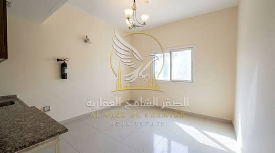 Monolocale in affitto a Al Qulayaah, Sharjah - Enhance_real_estate_photo_202609041746 (1). jpeg