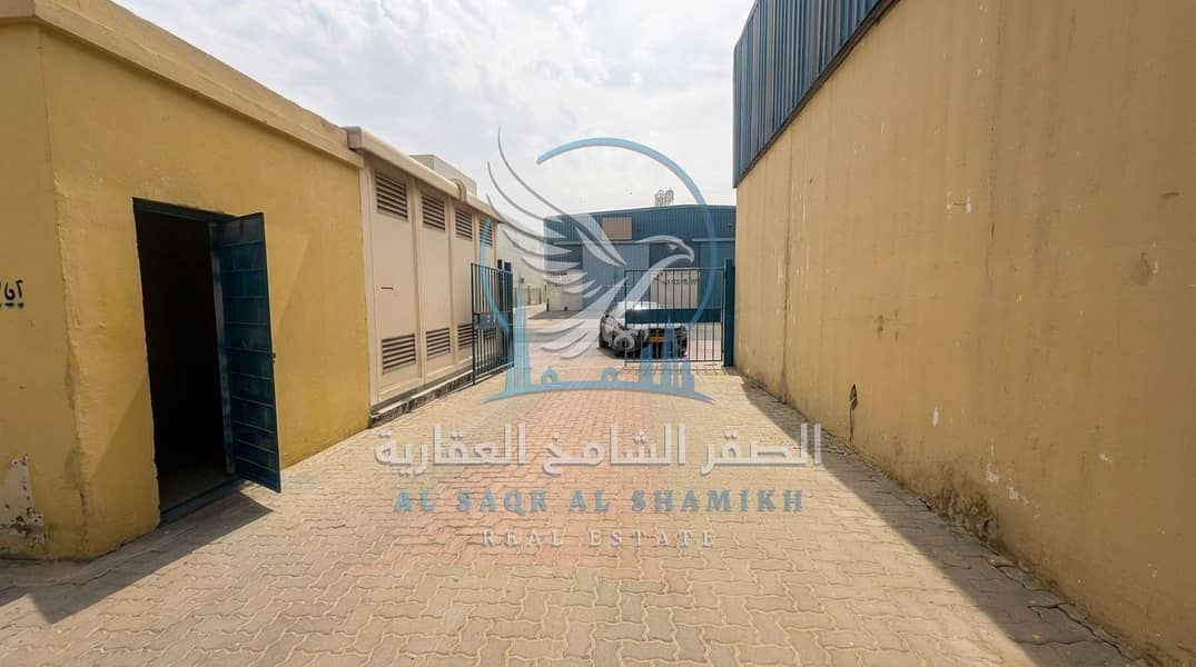 6 حوطة للإيجار في الصناعية 18 – 10,000 قدم11. jpeg
