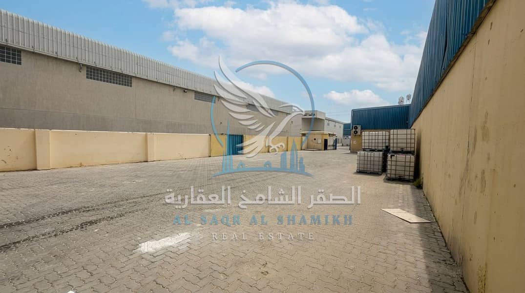 5 حوطه مع مستودع بالصناعيه 18 - 10000 قدم - 170 الف - b (1). jpeg