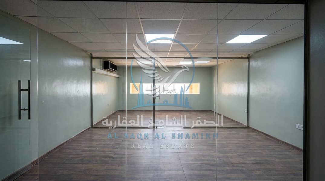 4 محل تجاري للايجار Commercial Shop For Rent. jpeg