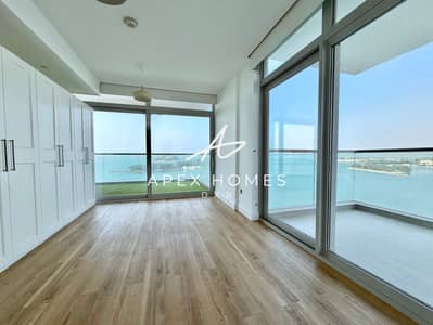 2 Bedroom Flat for Rent in Palm Jumeirah, Dubai - Fully Upgraded | Corner Unit 2BR | Full Sea View