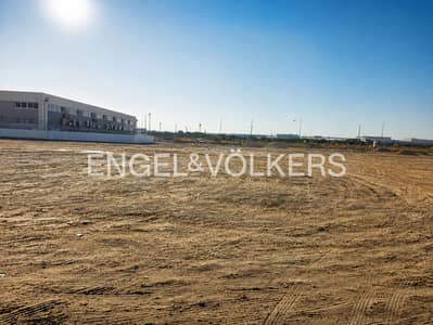 Building in vendita a Al Quoz, Dubai - Edificio a Al Quoz，Al Quoz 4, 47000000 AED - 16137148