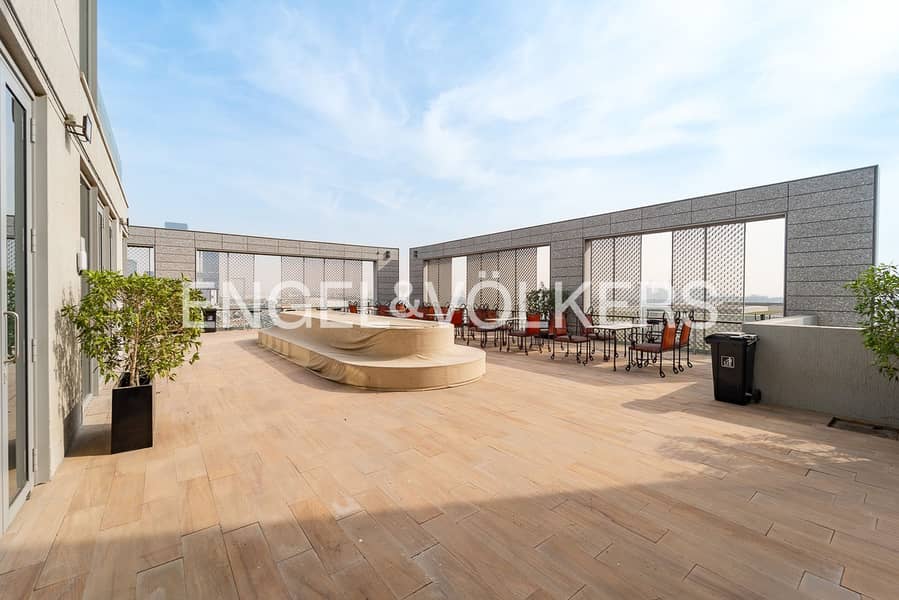 Additional Huge Outdoor Space | Premium | Ready Additional Huge Outdoor Space | Premium | Ready