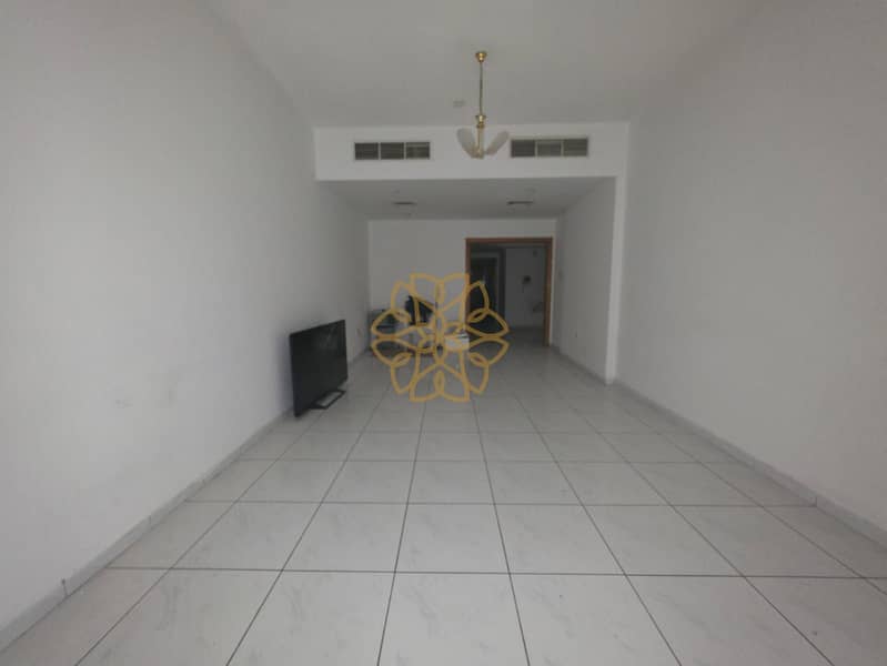 16 55881. jpg