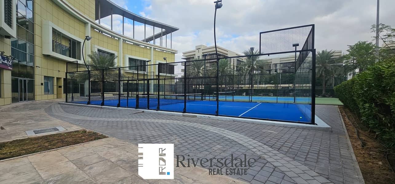 2 906e9b26-93fd-45c5-82f0-8ed03c41077f. jpg