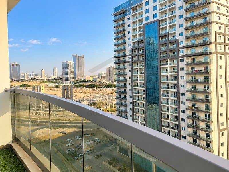 9 20_Balcony_View_3_800x600. jpg