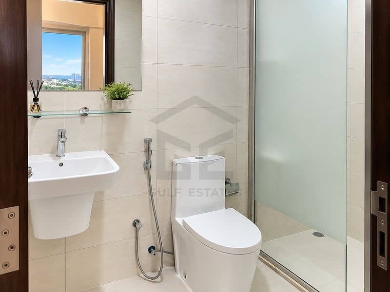 13 14_Bathroom_2_800x600. jpg