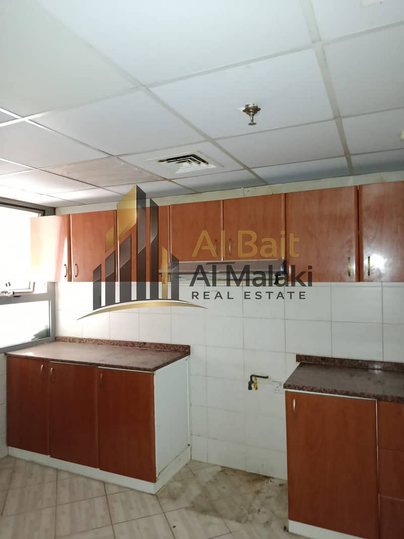 4 9479. jpg