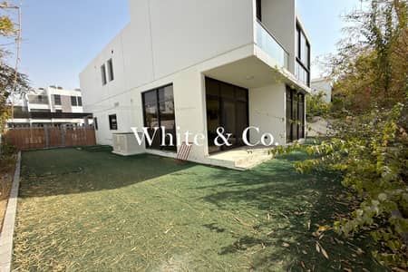 6 Slaapkamers Villa te Huur in DAMAC Hills 2 (Akoya by DAMAC), Dubai - Villa in DAMAC Hills 2 (Akoya by DAMAC),Juniper, 6 slaapkamers, 200000 AED - 16402408 6 Slaapkamers Villa te Huur in DAMAC Hills 2 (Akoya by DAMAC), Dubai - Villa in DAMAC Hills 2 (Akoya by DAMAC),Juniper, 6 slaapkamers, 200000 AED - 16402408