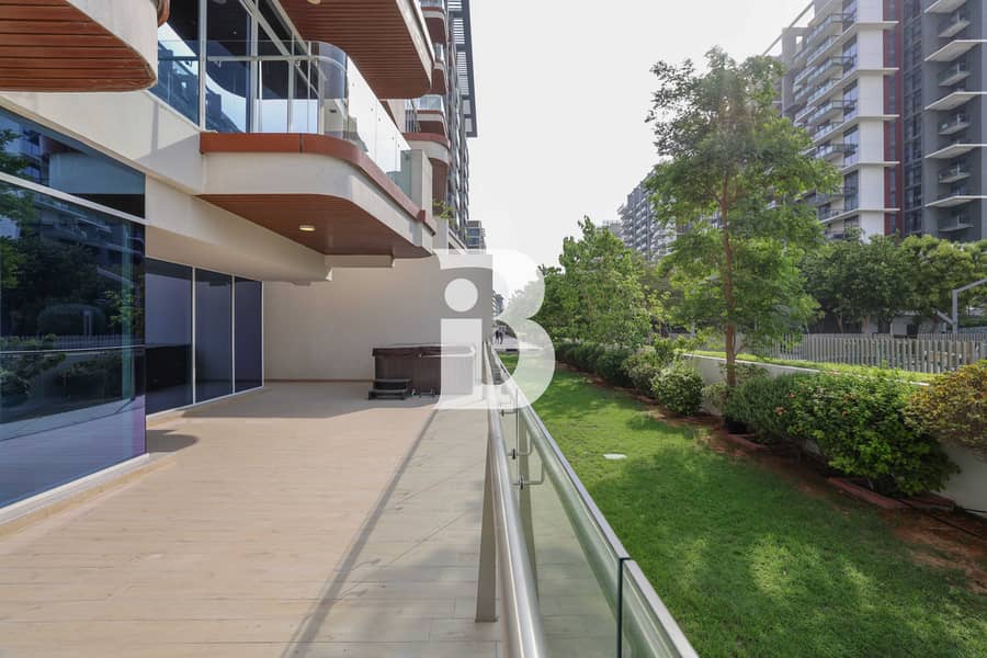 4BR Luxury unit |Huge Layout | Negotiable 4BR Luxury unit |Huge Layout | Negotiable