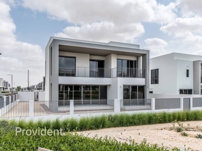 Experience Community Living at your Doorstep Experience Community Living at your Doorstep