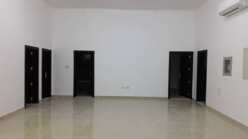 Квартира в Мадинат Аль Рияд, 4 cпальни, 75000 AED - 4510779