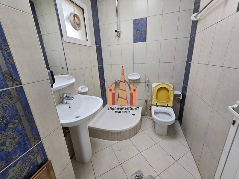 15 132477. jpg