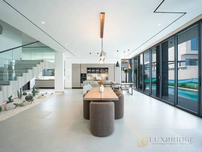 5 habitaciones Villa para en Venta en Nad Al Sheba Gardens, Dubai - Villa en Nad Al Sheba Gardens，Nad Al Sheba Gardens 1, 5 dormitorios, 37800000 AED - 16403355