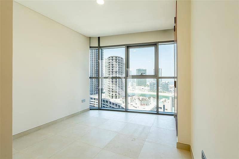 3 3BRM-Apt-AP265982-Radiant-Boulevard-Radiant-Square-Al-Reem-Island-Abu-Dhabi-UAE (3). jpg