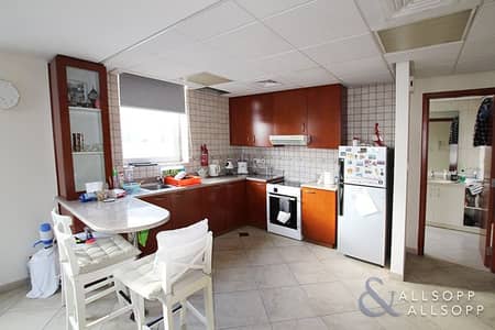 Amazing Size Studio | Vacant On Transfer Amazing Size Studio | Vacant On Transfer