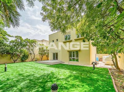3 Bedroom Villa for Rent in The Meadows, Dubai - Renovated | Large Plot | Prime Location