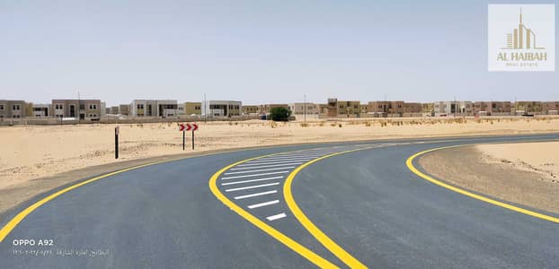 Plot para en Venta en Rodhat Al Qrt, Sharjah - IMG20220828121044. jpg Plot para en Venta en Rodhat Al Qrt, Sharjah - IMG20220828121044. jpg