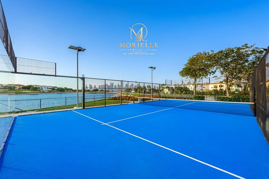 12 luxury_padel_court-8f2c2857-9ae6-4166-ba52-953f9c69fb99. jpg