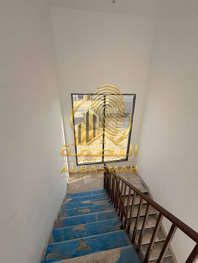 19 ec03ea72-40ea-4577-9752-b6627a75267a. jpg