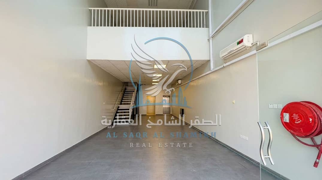 2 محل للايجار الصناعية 13 Shop For Rent Industrial Area 13 3. jpeg