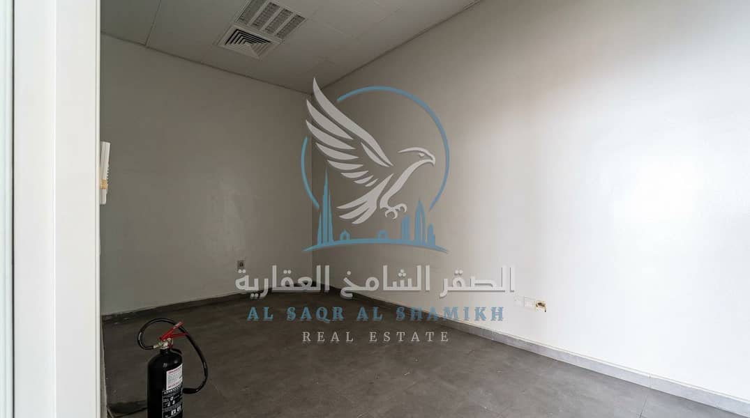 4 محل للايجار الصناعية 13 Shop For Rent Industrial Area 13 1. jpeg