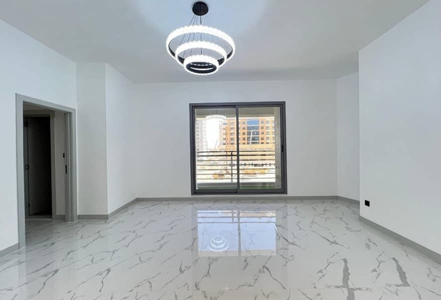 4 Spacious Home | Near The Aquila School | DLRC — photo 4