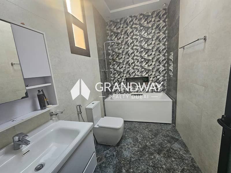 19 Massive 7BR Villa | Large Garden I Al Awir — photo 19