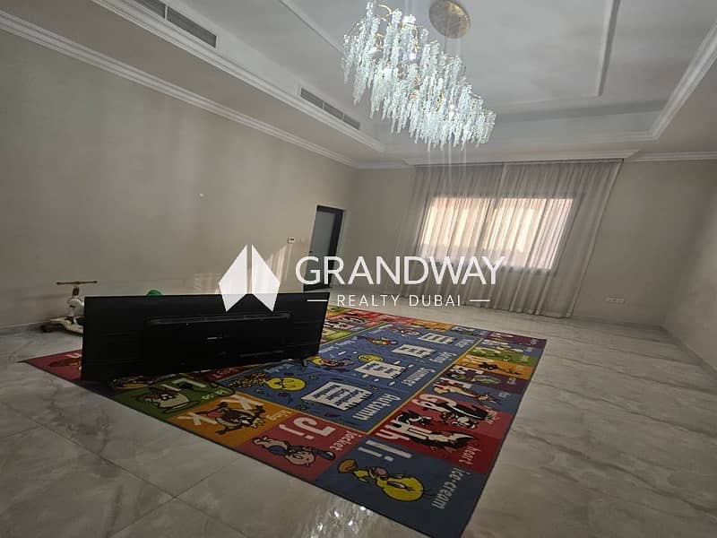 22 Massive 7BR Villa | Large Garden I Al Awir — photo 22