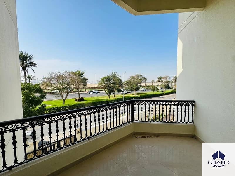 2 4BR Family Villa | Spacious | Prime Location — photo 2