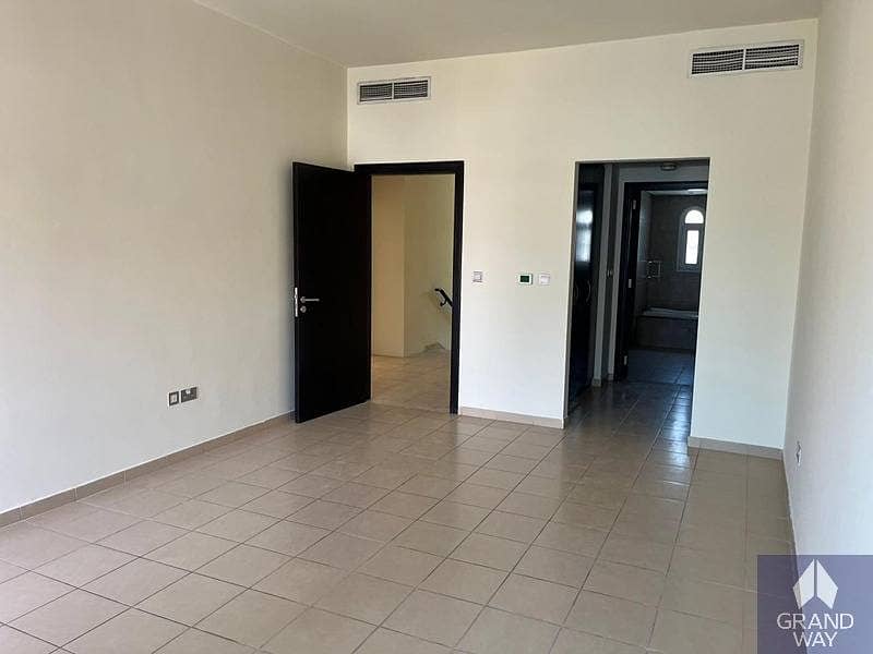 5 Beautiful Family 3BR Villa | Al Barsha I Hot Deal — photo 5