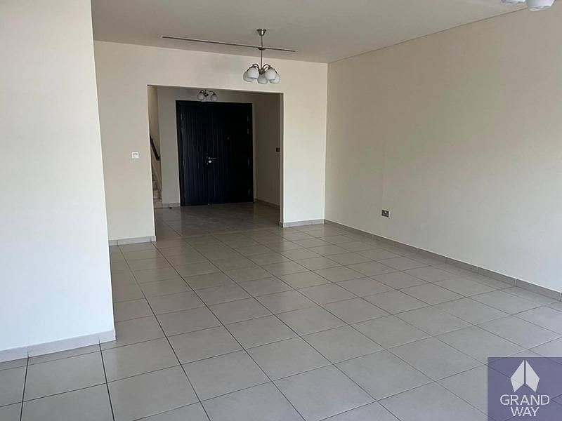 22 Beautiful Family 3BR Villa | Al Barsha I Hot Deal — photo 22