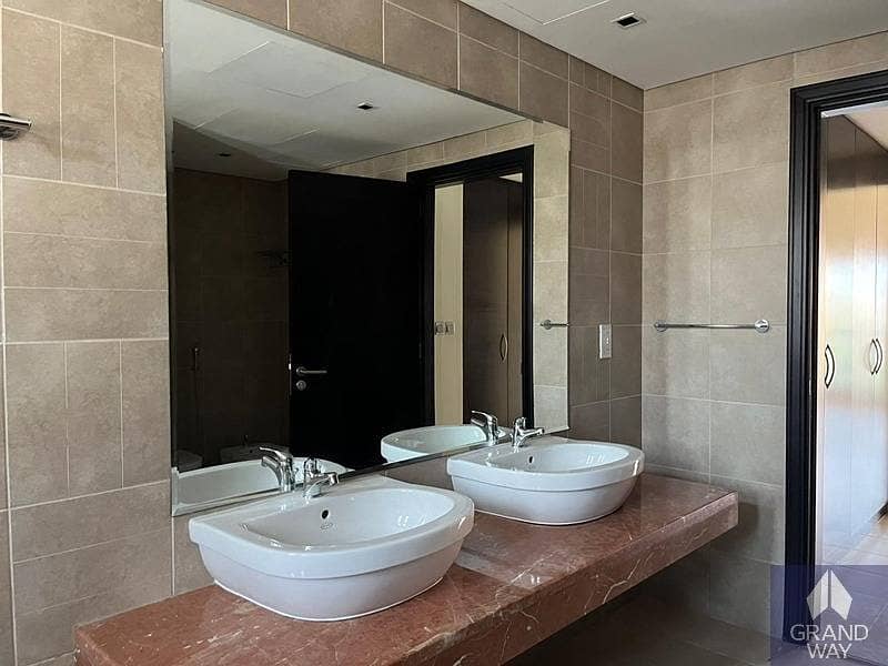 24 Beautiful Family 3BR Villa | Al Barsha I Hot Deal — photo 24