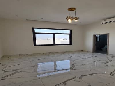 6 Bedroom Villa for Rent in Dubailand, Dubai - WhatsApp Image 2026-08-20 at 1.12. 29 PM (2). jpg 6 Bedroom Villa for Rent in Dubailand, Dubai - WhatsApp Image 2026-08-20 at 1.12. 29 PM (2). jpg