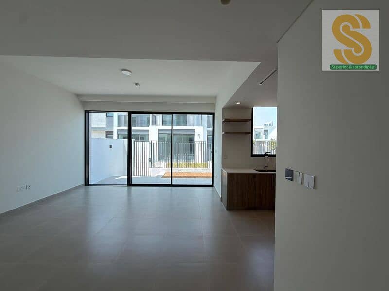 10 9. jpg